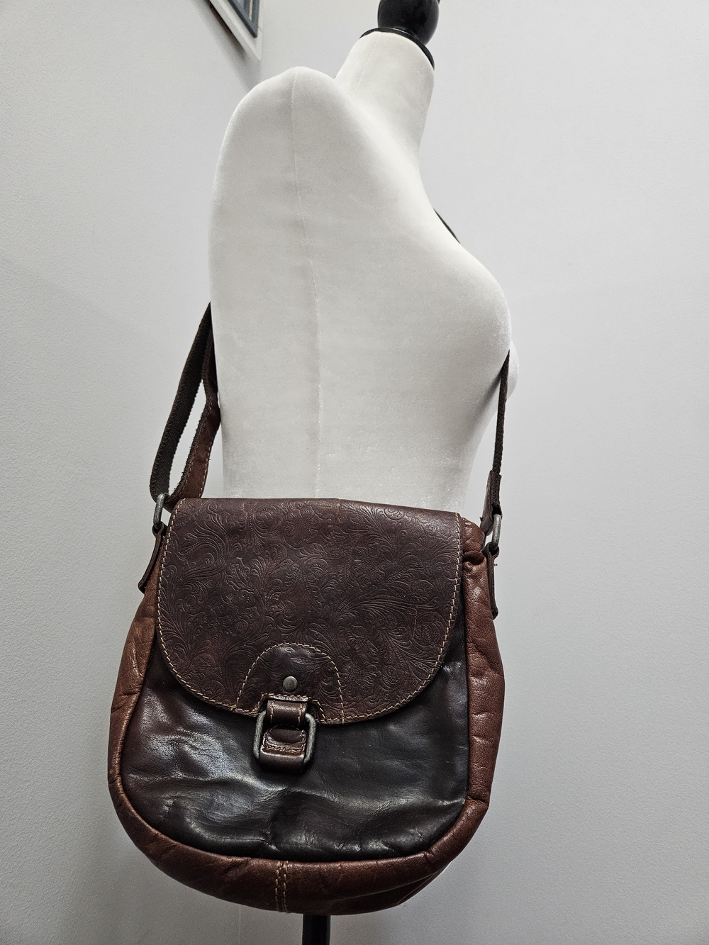 Jack Georges Women's Brown Leather Floral-Embossed Crossbody Bag